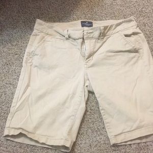American Eagle Bermuda Shorts